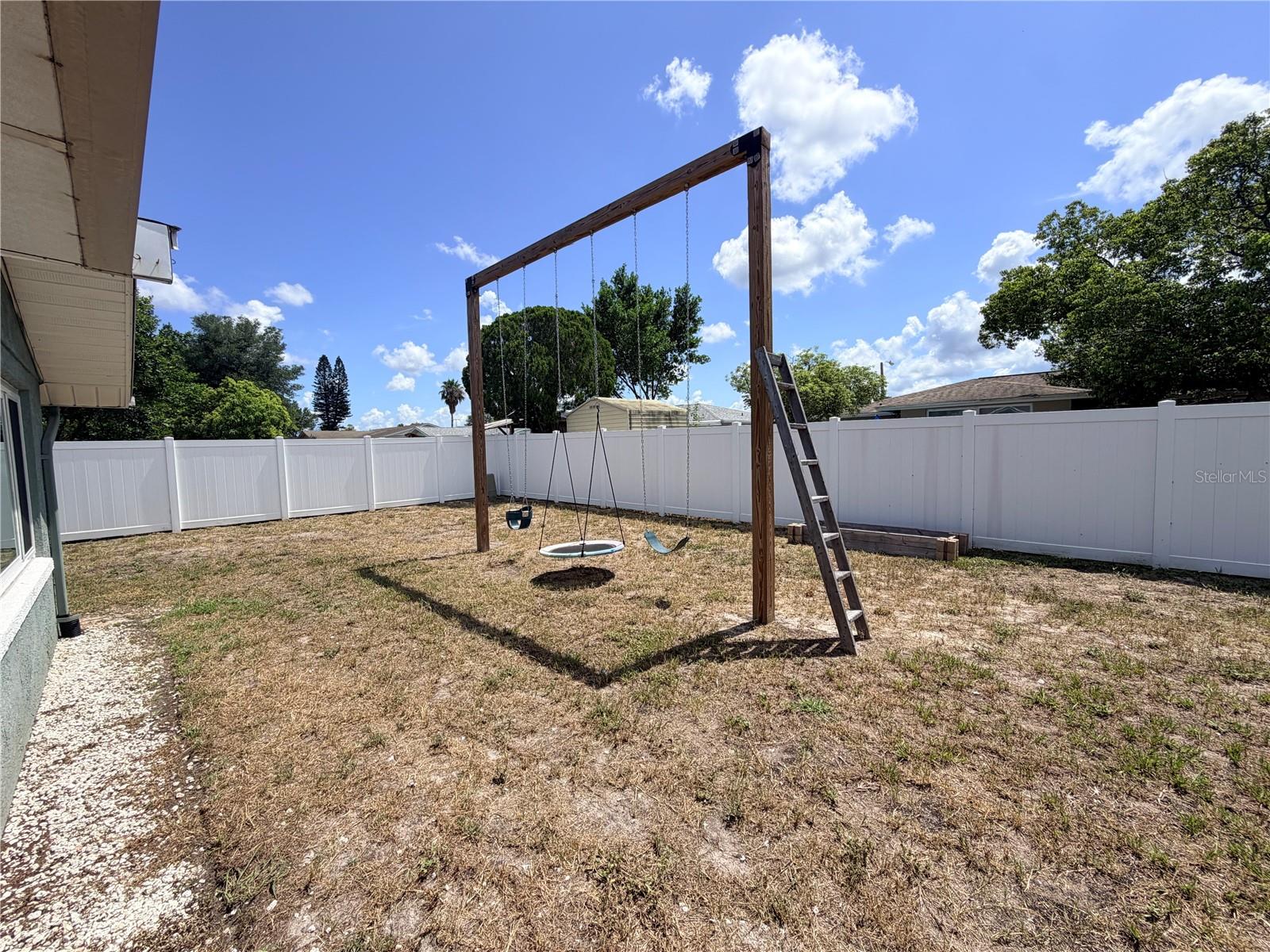 JASMINE LAKES - Residential