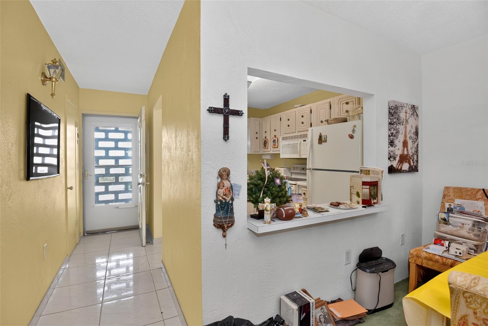 RIVERSIDE CONDO - Residential