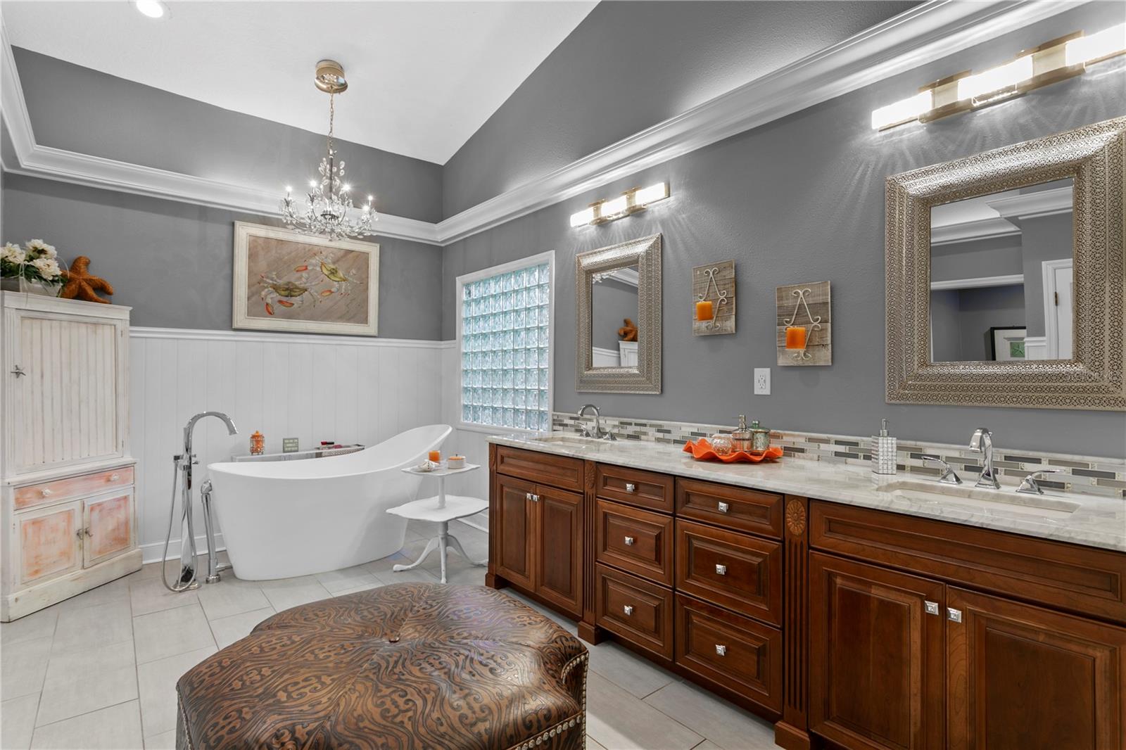 BELLE ISLE - Residential
