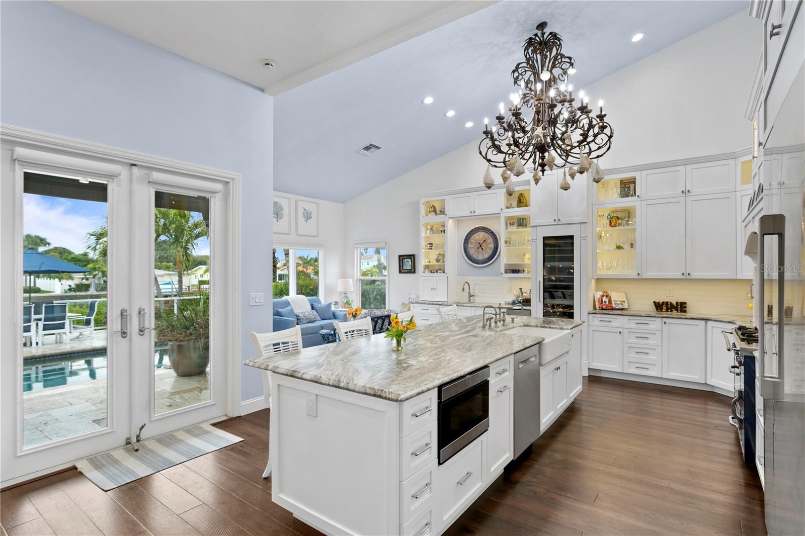 BELLE ISLE - Residential