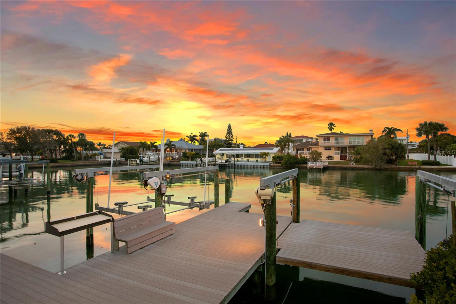 BELLE ISLE - Residential