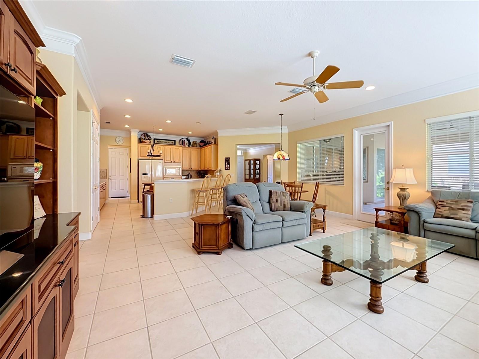 SPRUCE CRK CC TORREY PINES - Residential