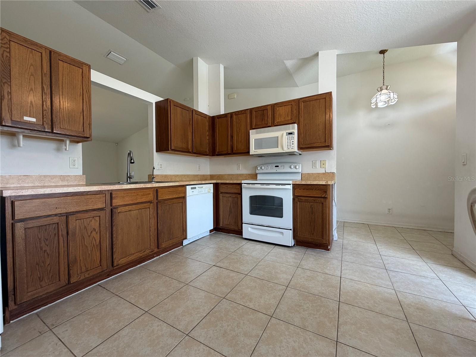 PORT ST LUCIE SEC 25 - Residential