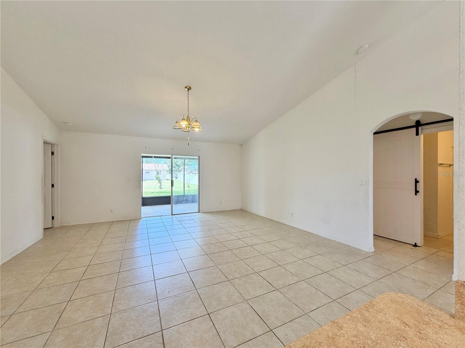 PORT ST LUCIE SEC 25 - Residential