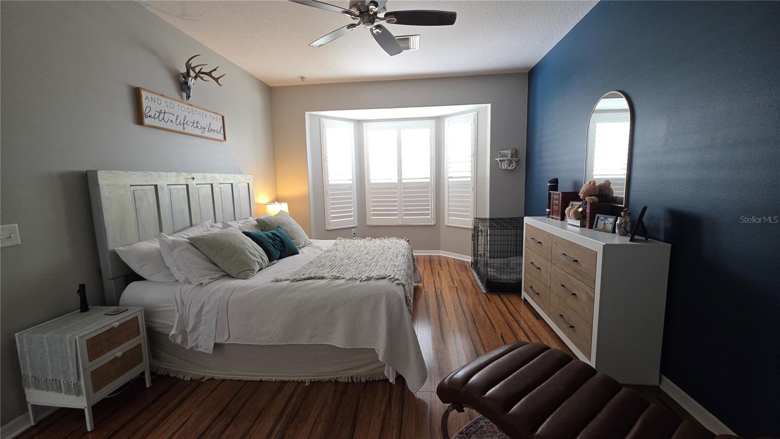APIARY POINTE SUB - Residential