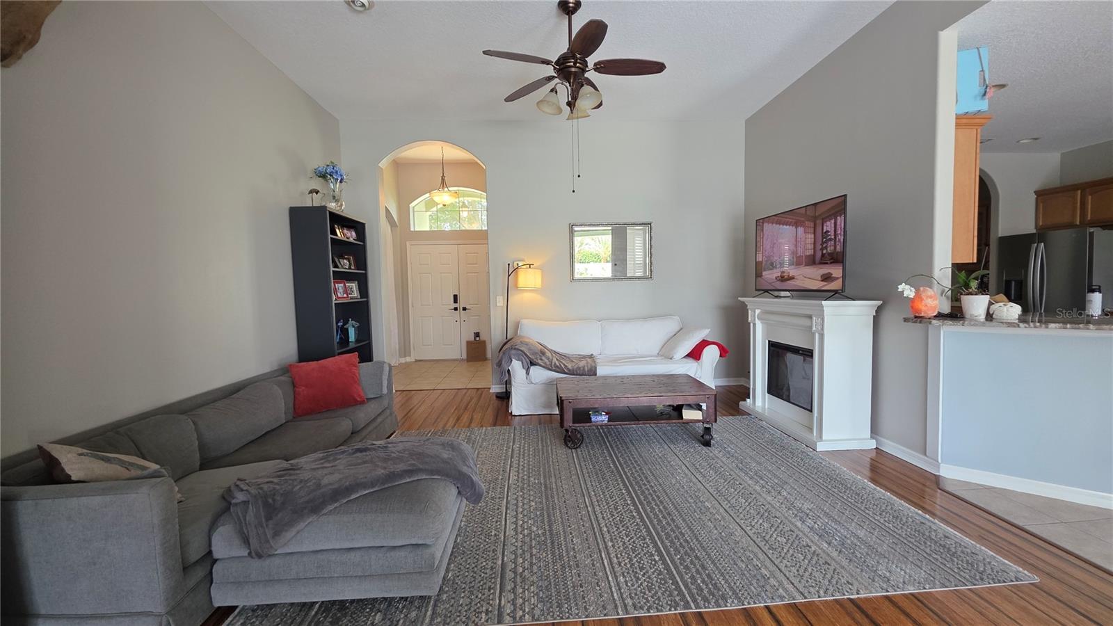APIARY POINTE SUB - Residential