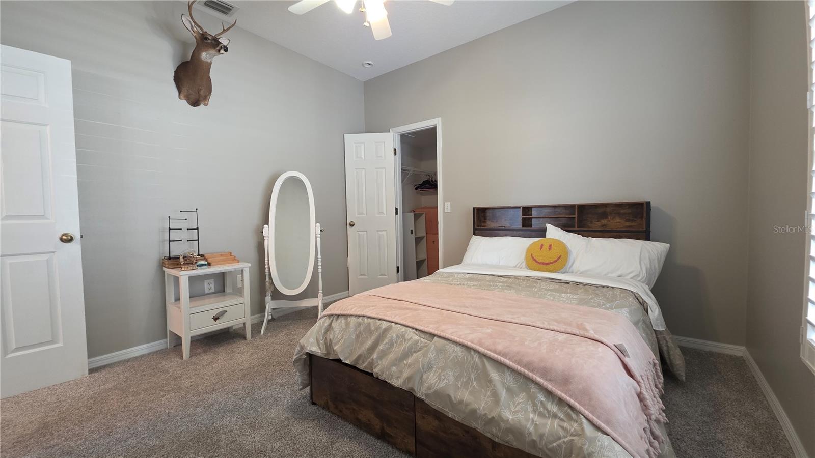 APIARY POINTE SUB - Residential