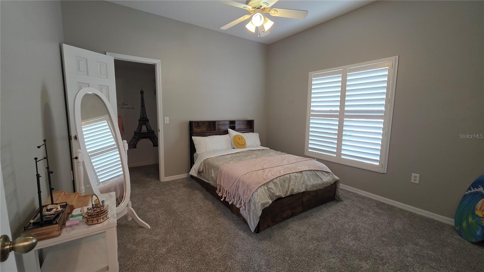 APIARY POINTE SUB - Residential