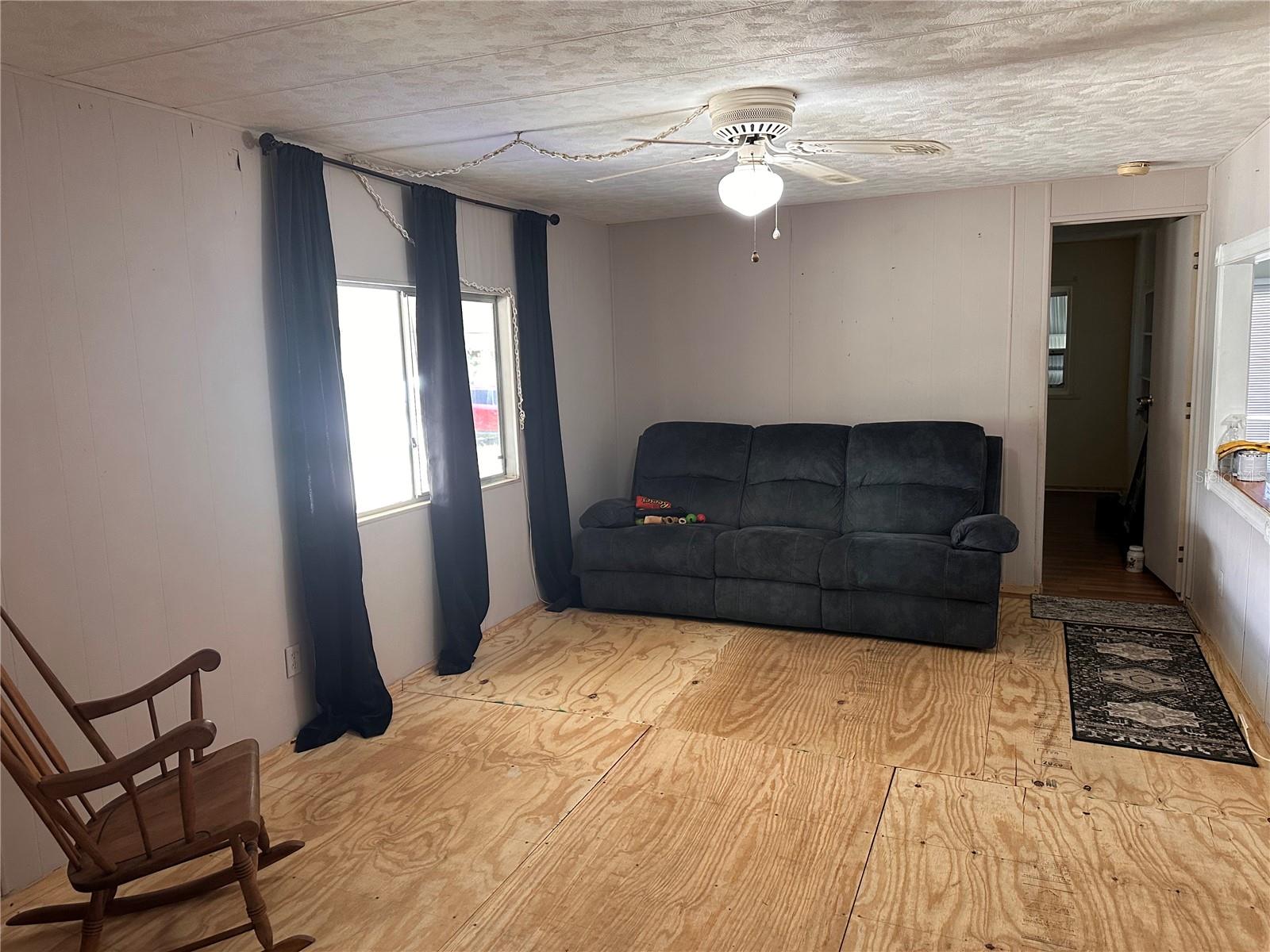 RIDGEWAY MOBILE HOME SUB - Residential