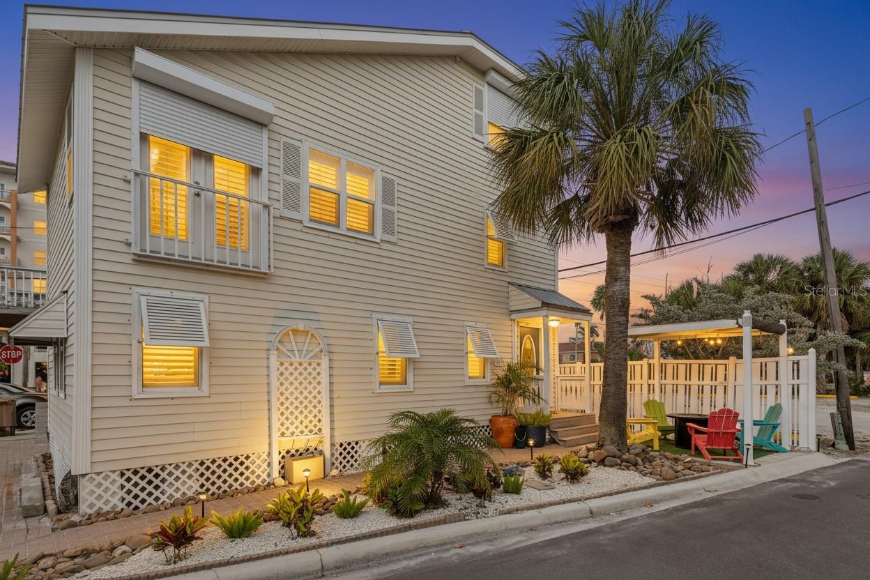 MITCHELLS BEACH REV - Residential