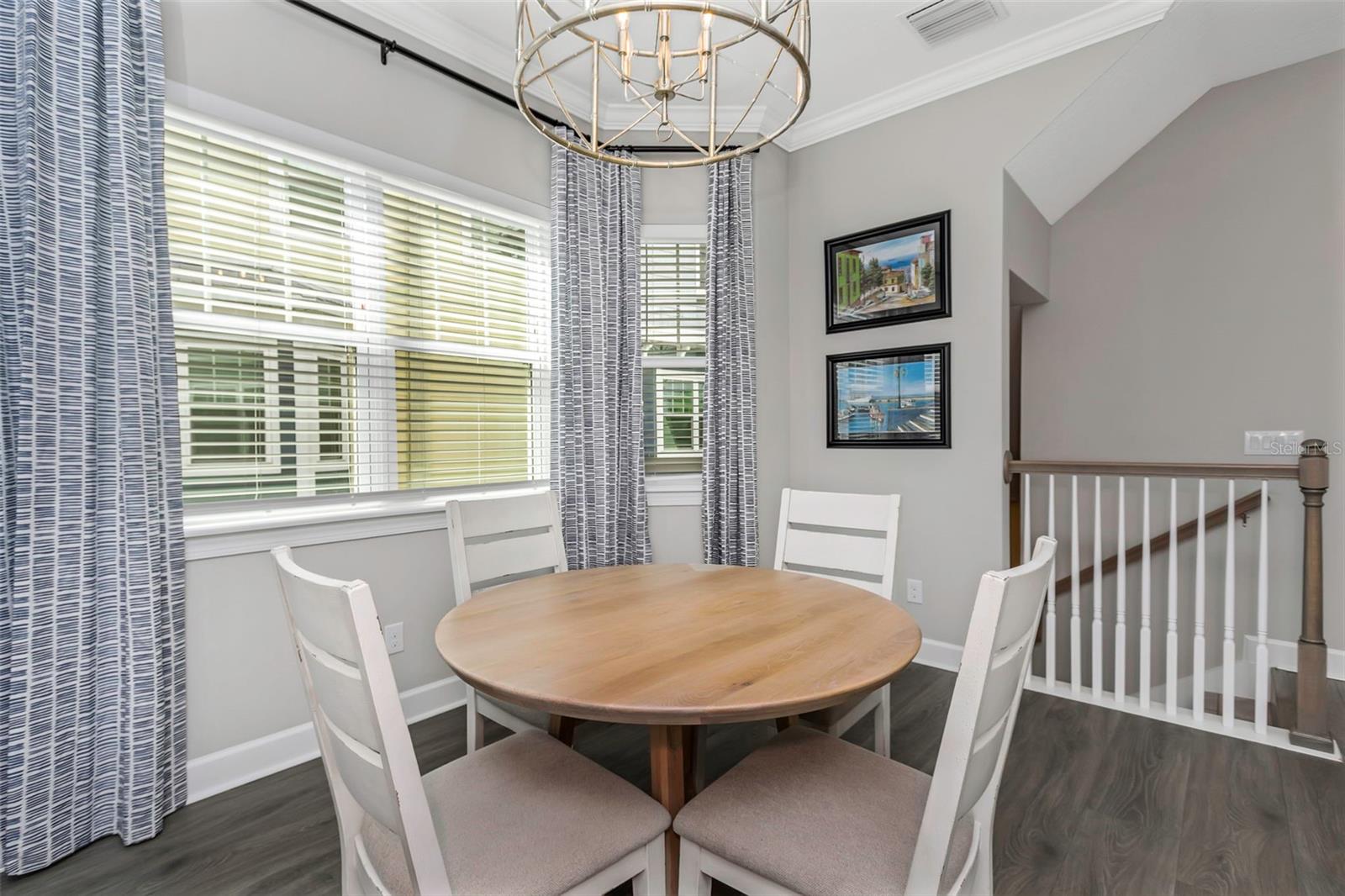 COVE/ROCKY POINT - Residential Lease