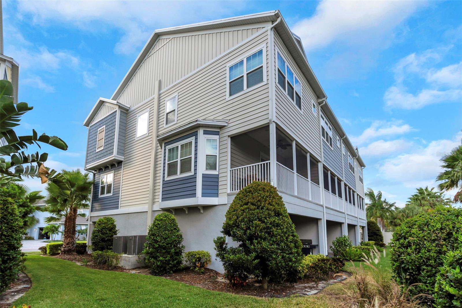 COVE/ROCKY POINT - Residential Lease