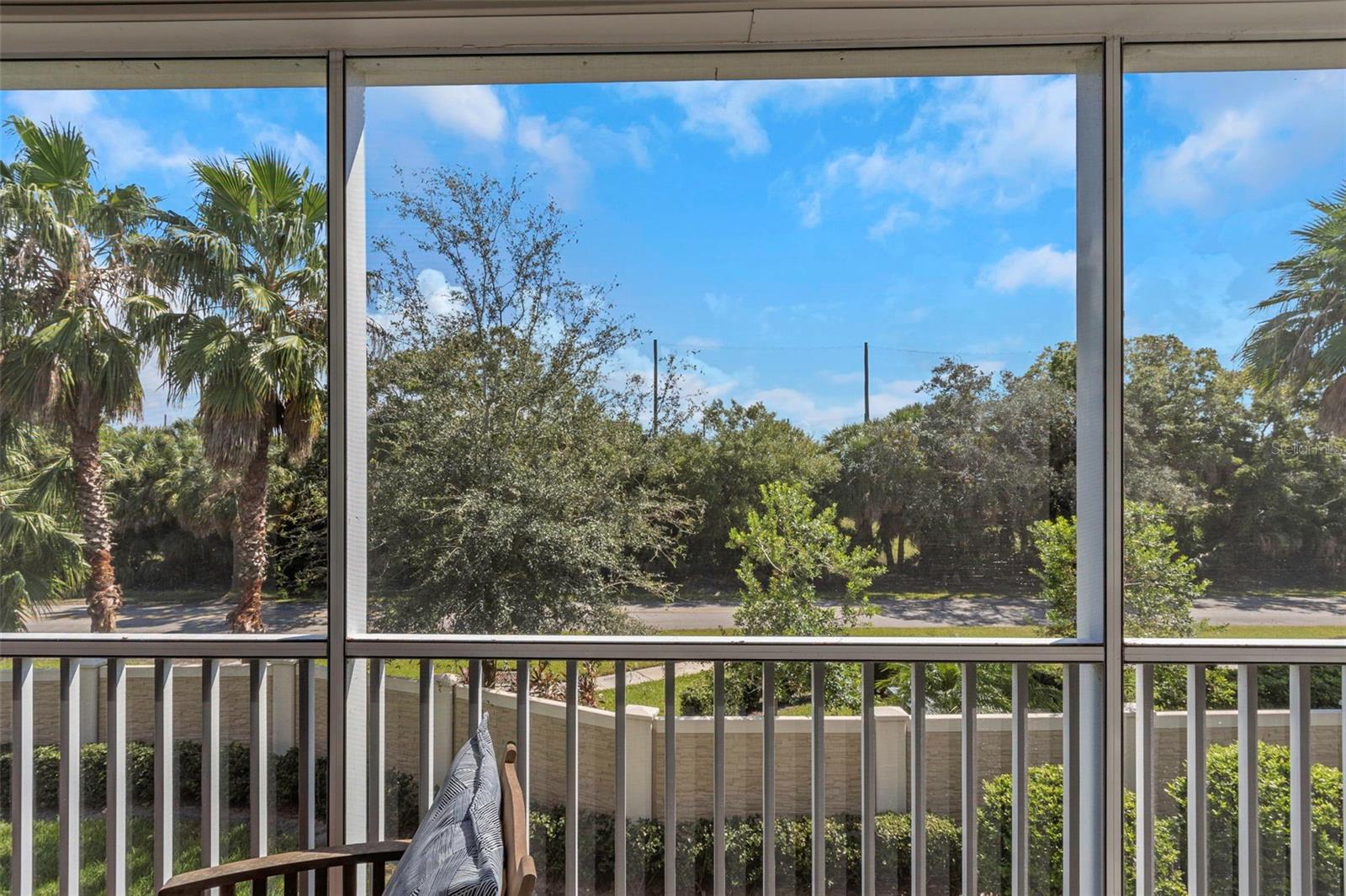 COVE/ROCKY POINT - Residential Lease