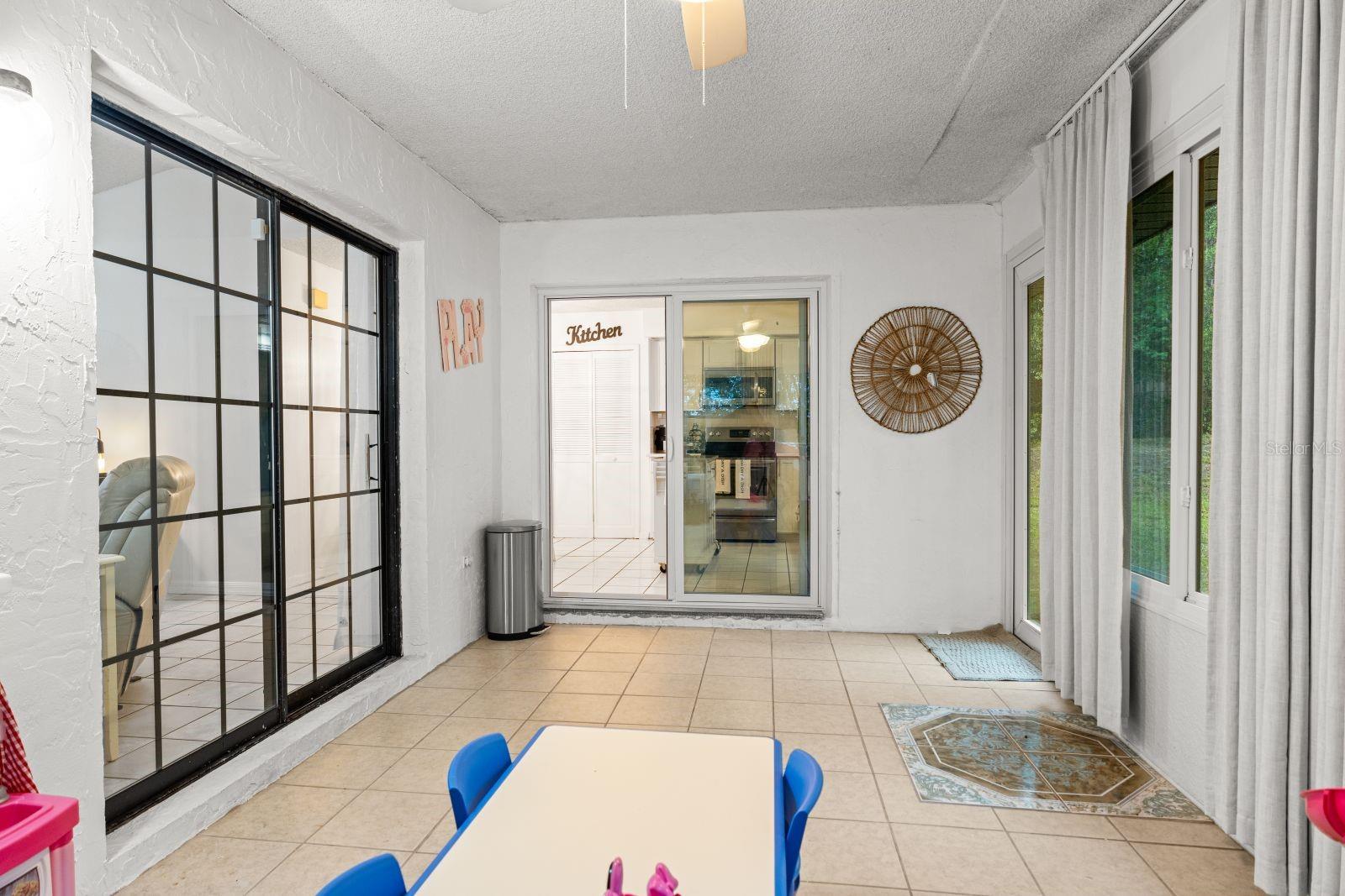 DELTONA LAKES UNIT 03 - Residential