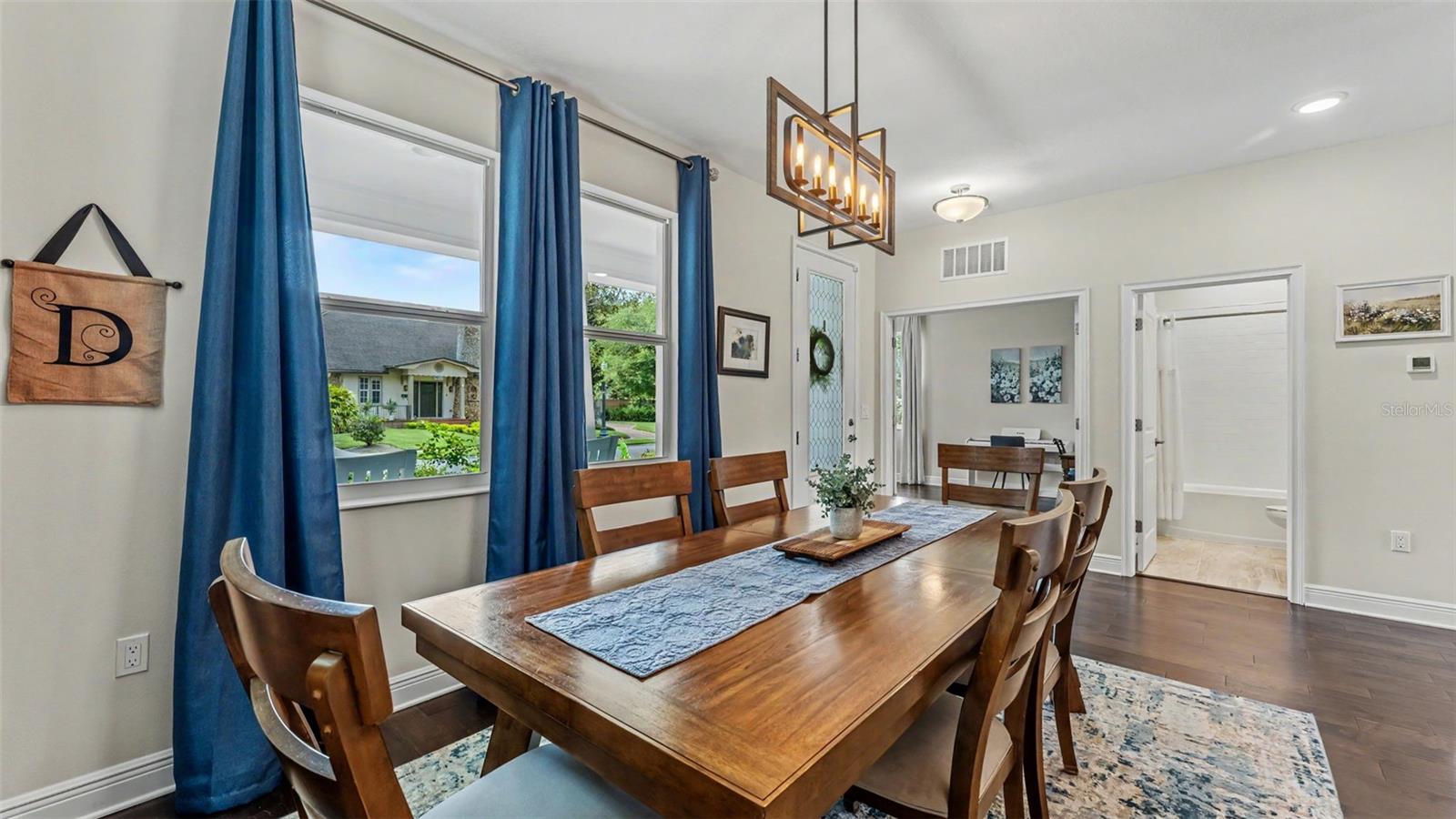 BEACON HILL - Residential