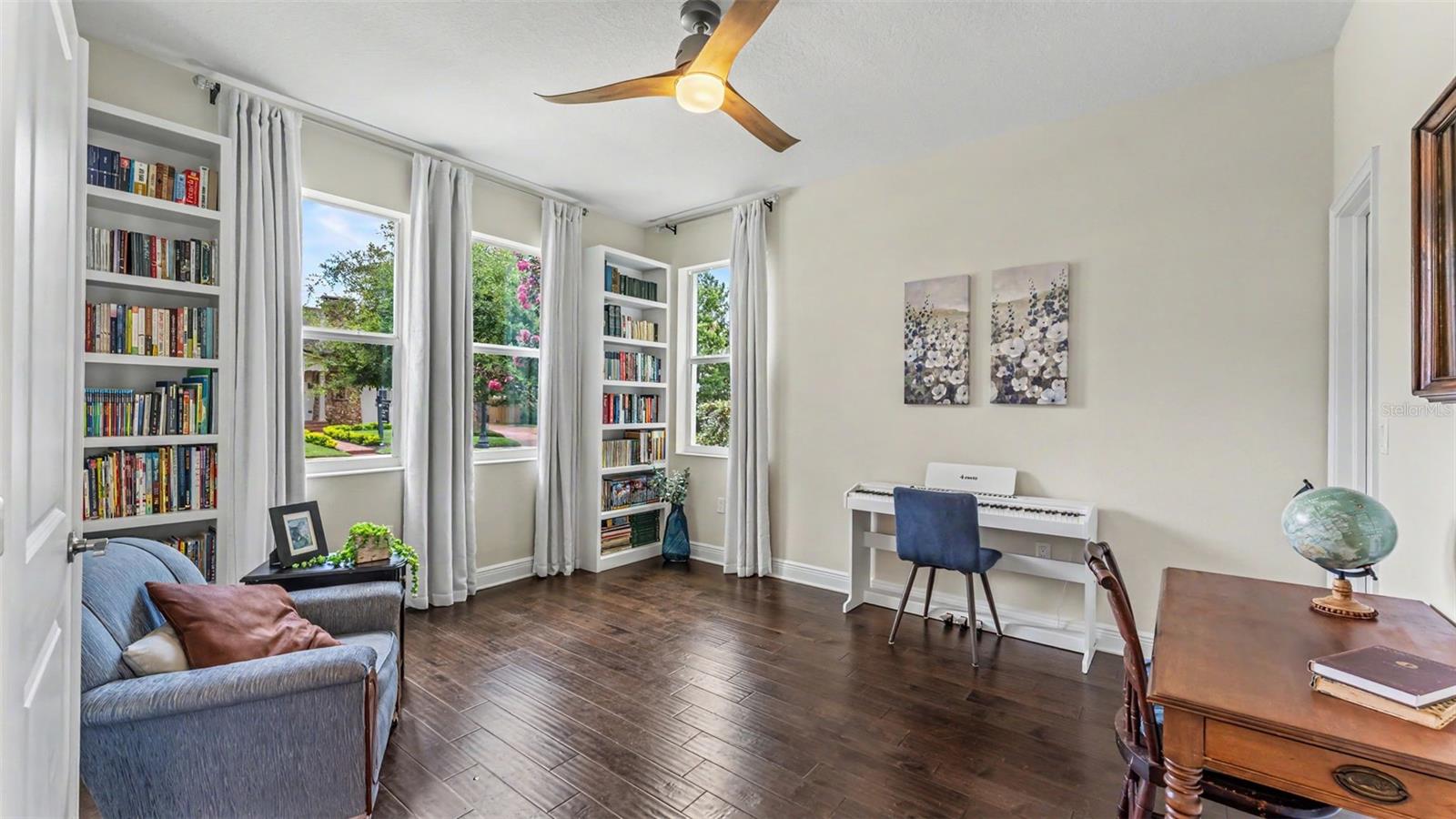 BEACON HILL - Residential