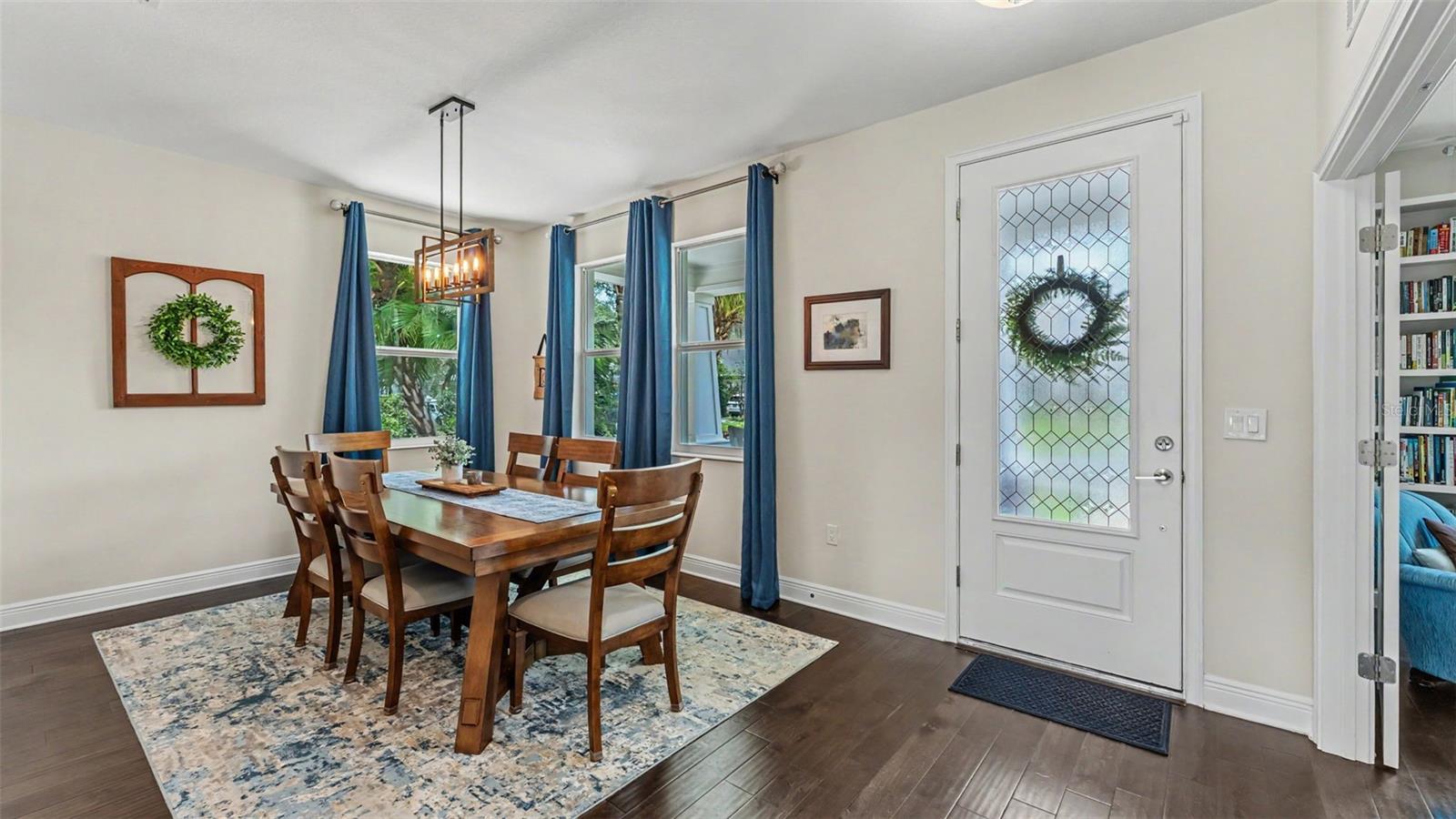 BEACON HILL - Residential