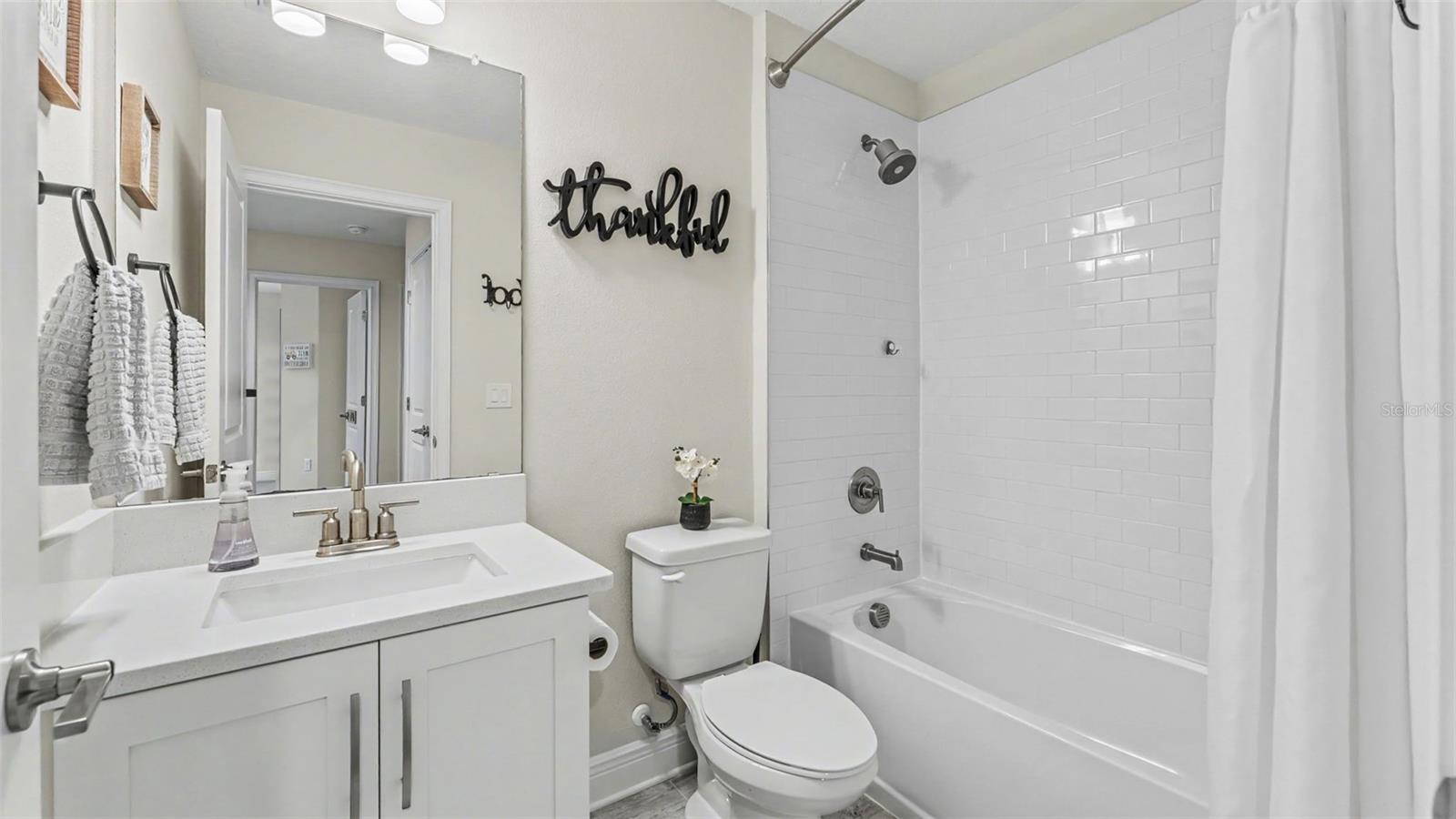 BEACON HILL - Residential