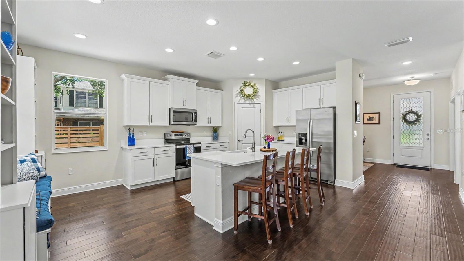 BEACON HILL - Residential