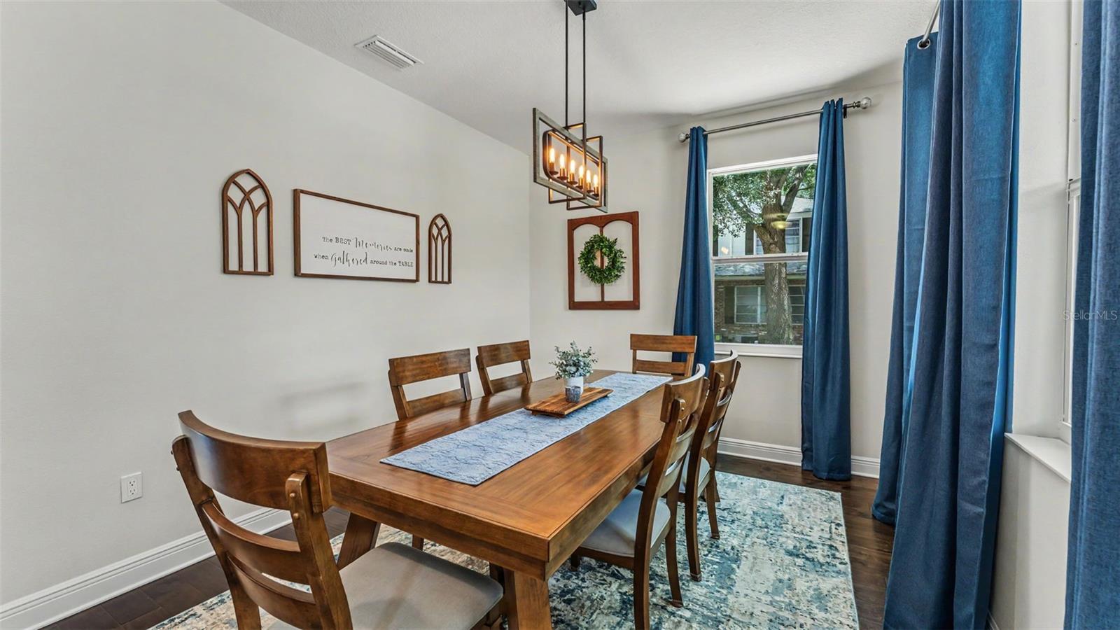 BEACON HILL - Residential