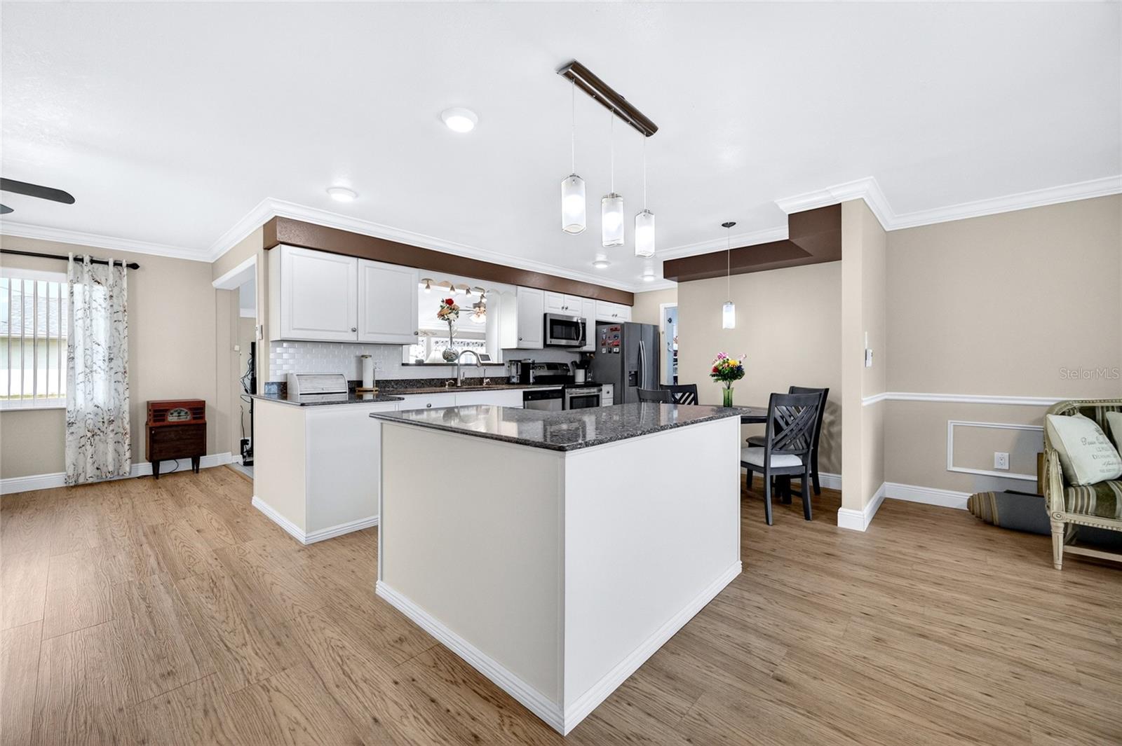 DEL WEBBS SUN CITY FLORIDA UN - Residential