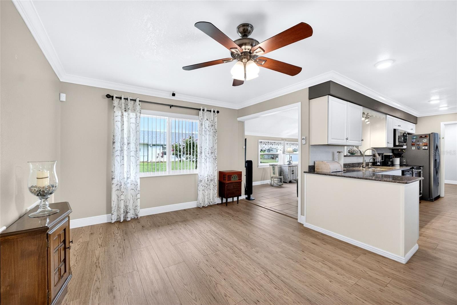 DEL WEBBS SUN CITY FLORIDA UN - Residential