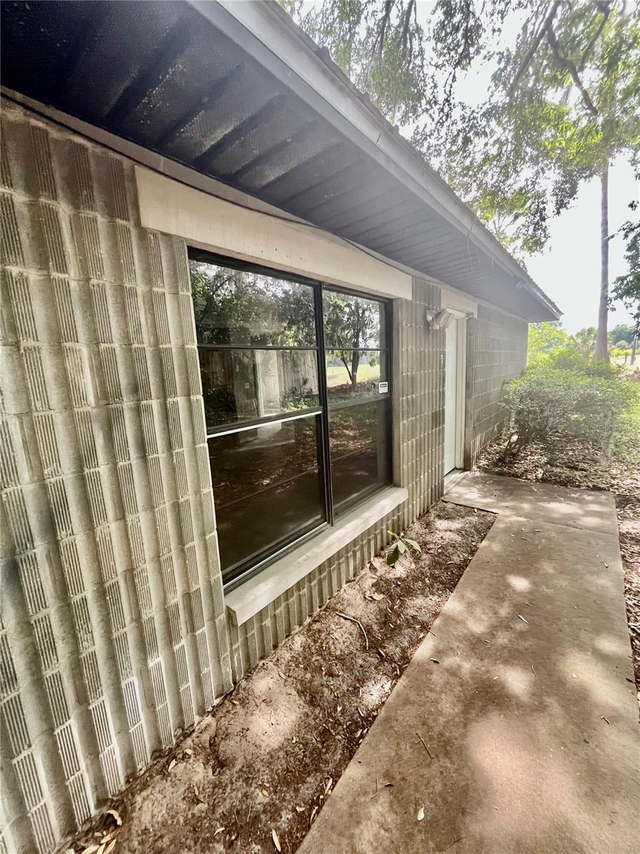 PHOENIX SUB PH II NAPIER GRT - Residential Lease