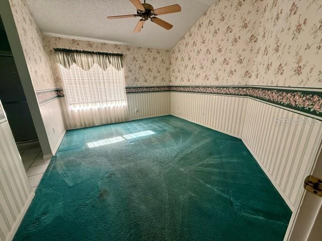 LADY LAKE ORANGE BLOSSOM GARDENS UNIT 16 - Residential