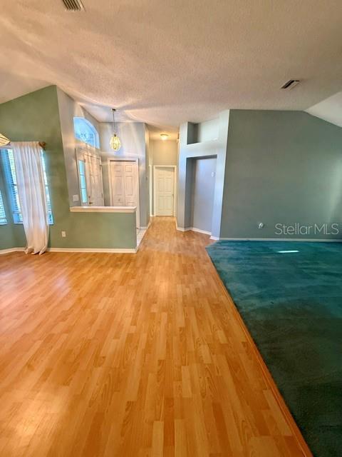 LADY LAKE ORANGE BLOSSOM GARDENS UNIT 16 - Residential