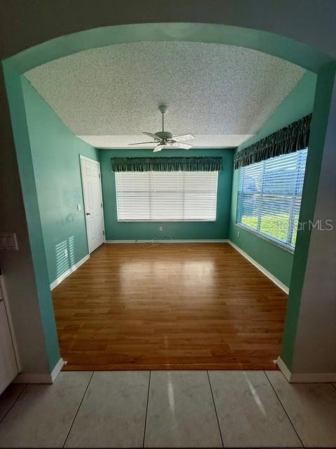 LADY LAKE ORANGE BLOSSOM GARDENS UNIT 16 - Residential