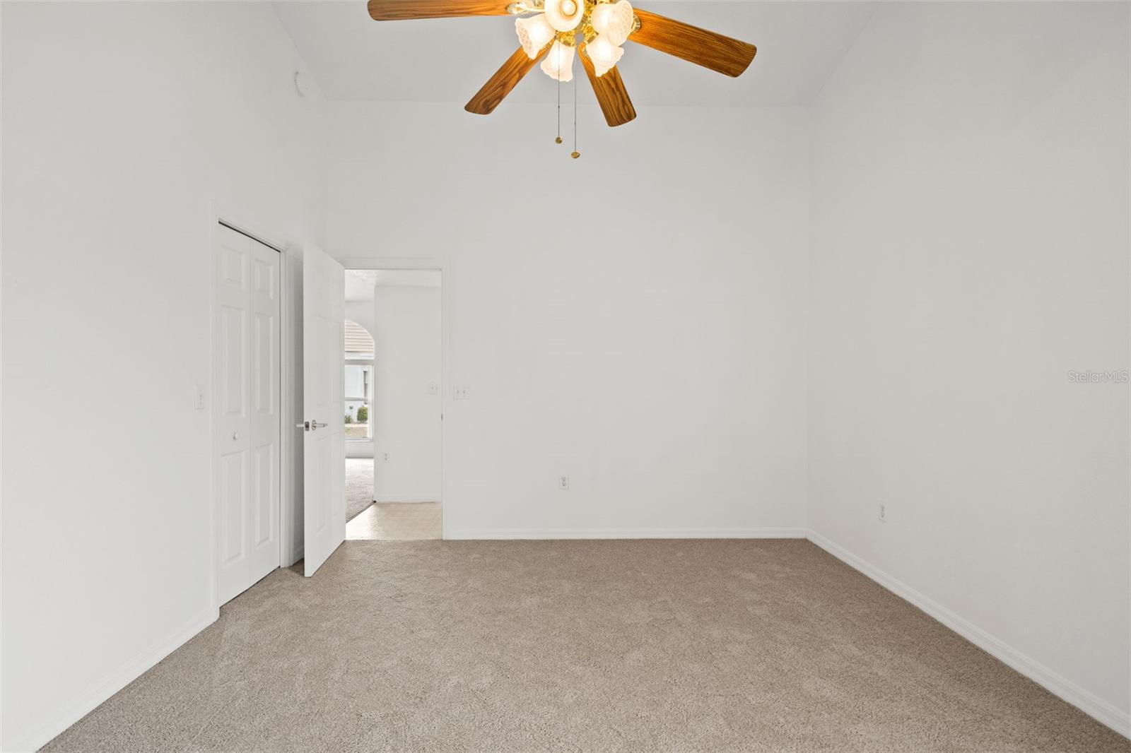 WOOD VIEW AT MEADOW OAKS - Residential