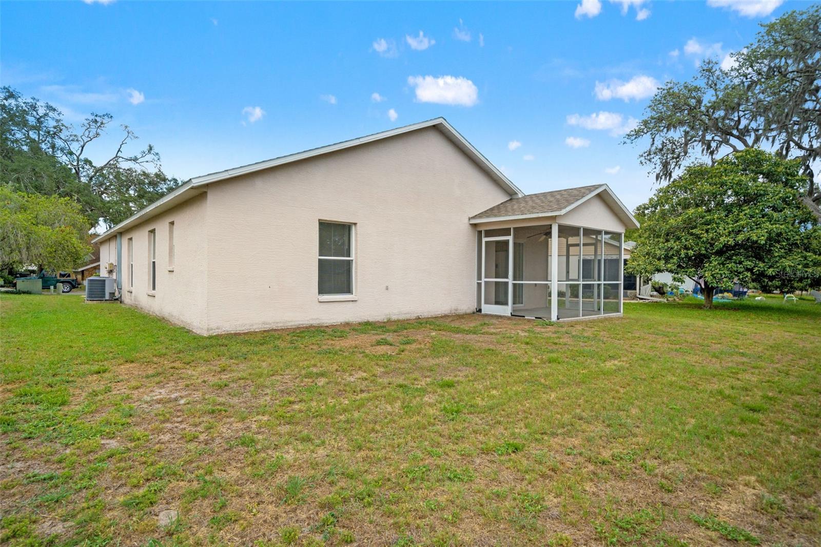WOOD VIEW AT MEADOW OAKS - Residential