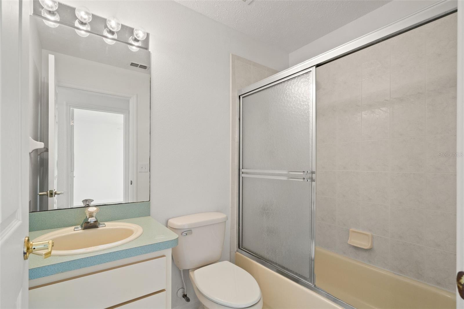 WOOD VIEW AT MEADOW OAKS - Residential