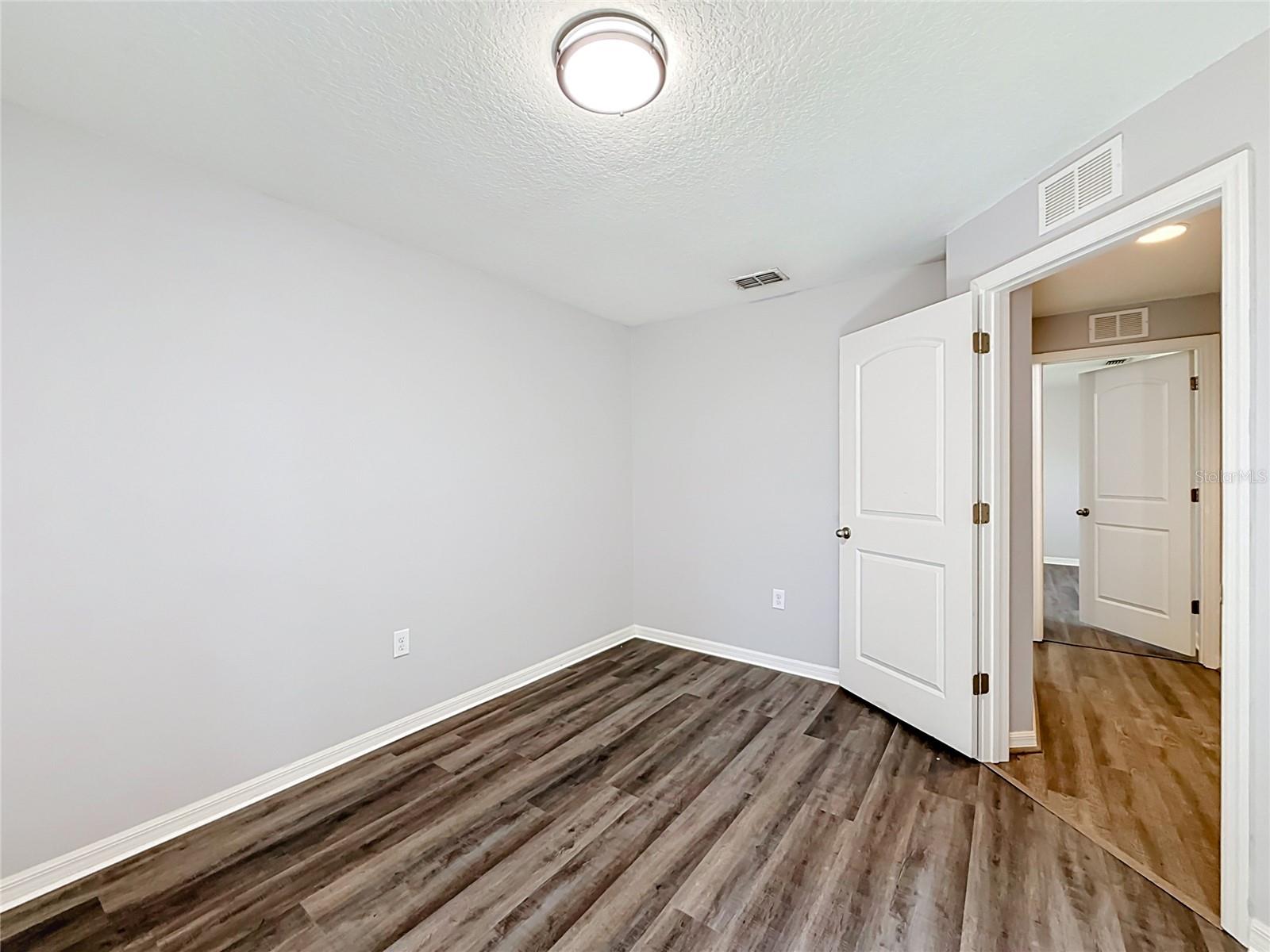 TAVARES GROVES AT BAYTREE PH 04 - Residential