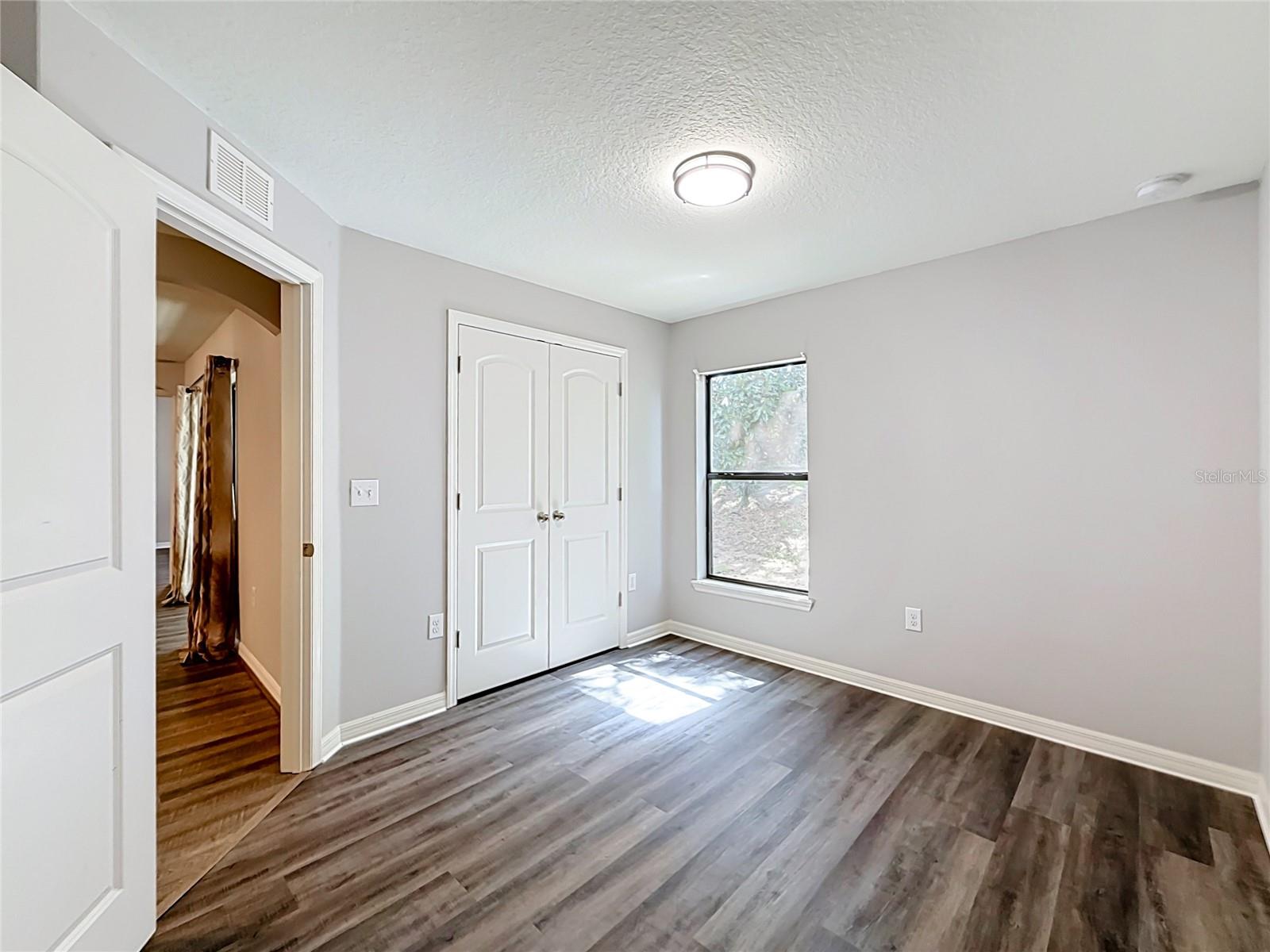 TAVARES GROVES AT BAYTREE PH 04 - Residential