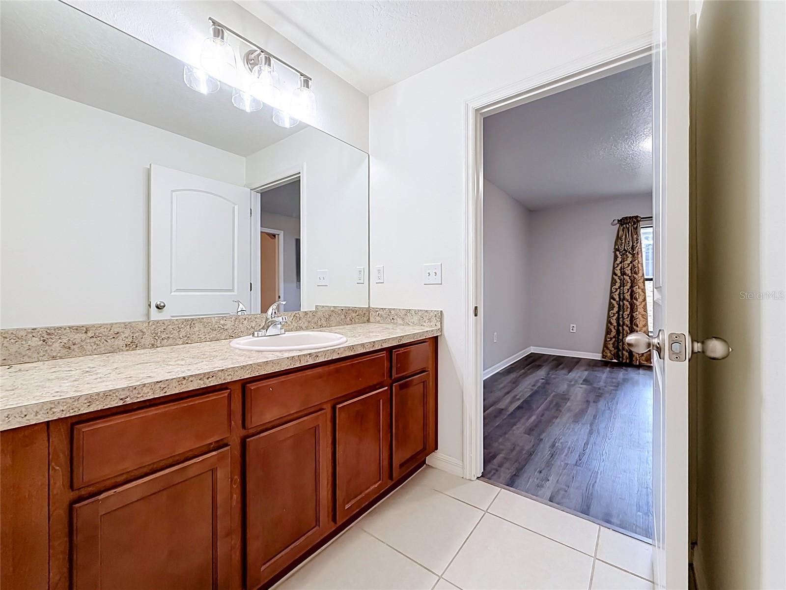 TAVARES GROVES AT BAYTREE PH 04 - Residential