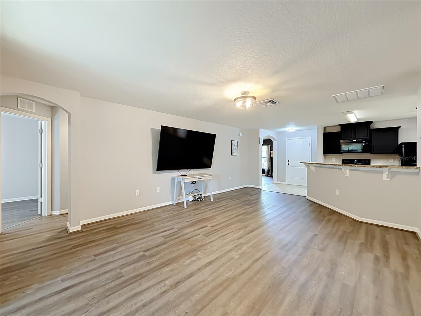 TAVARES GROVES AT BAYTREE PH 04 - Residential