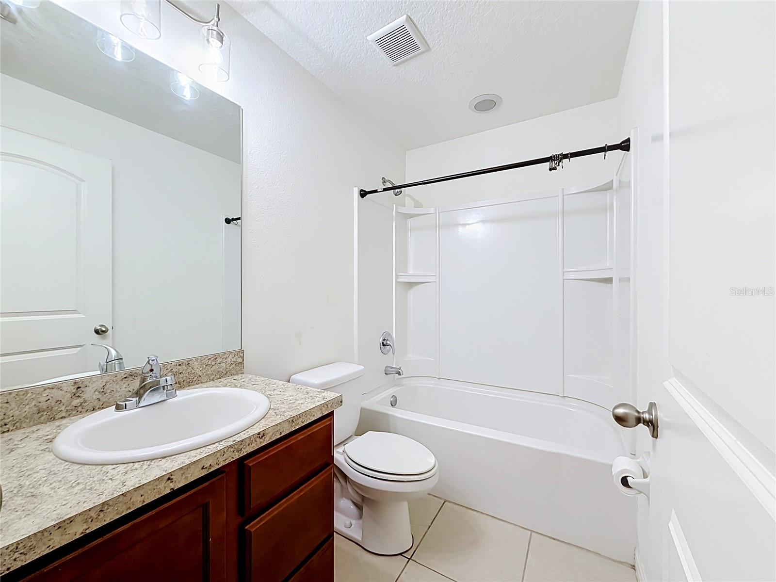 TAVARES GROVES AT BAYTREE PH 04 - Residential