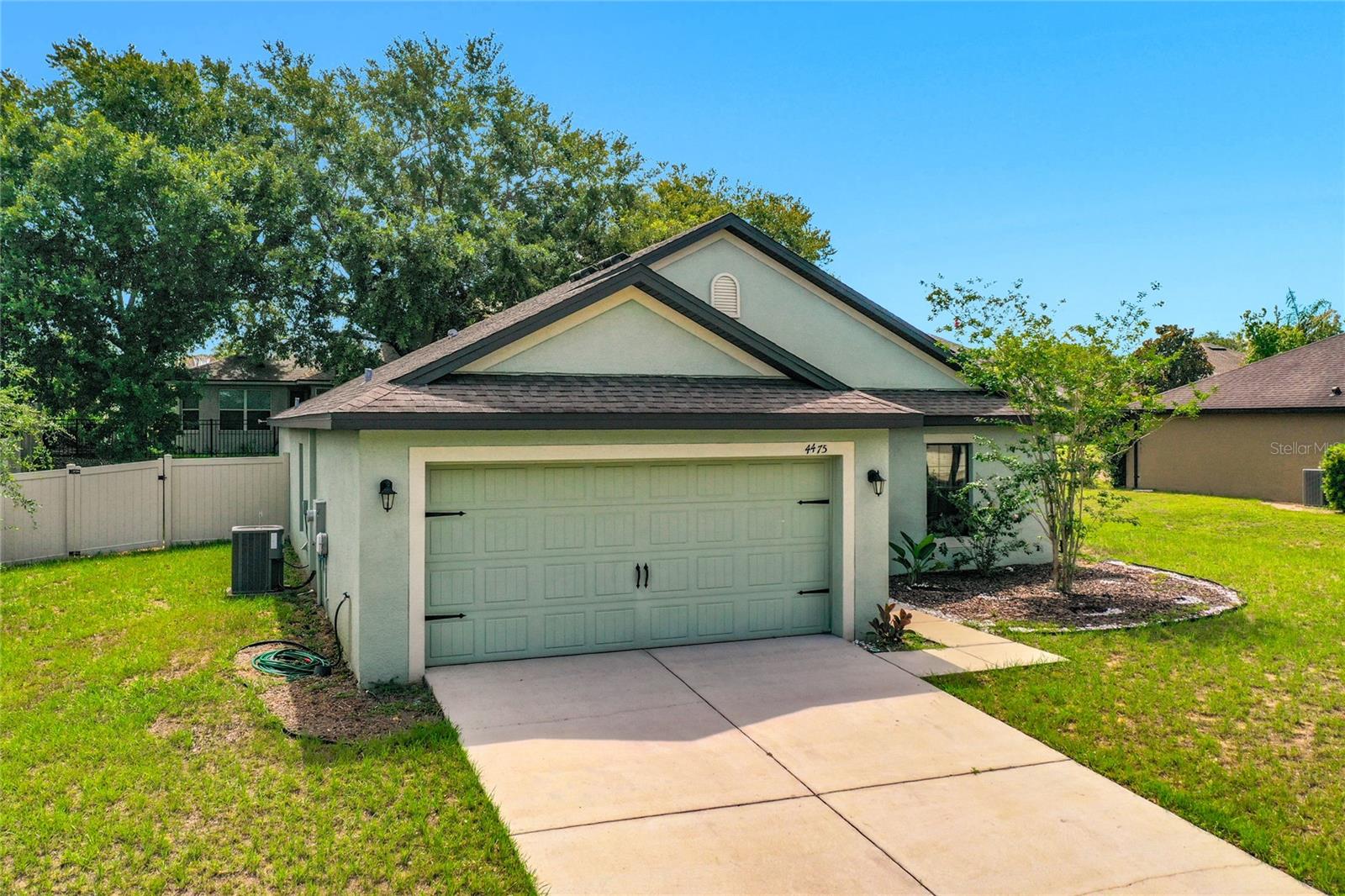TAVARES GROVES AT BAYTREE PH 04 - Residential