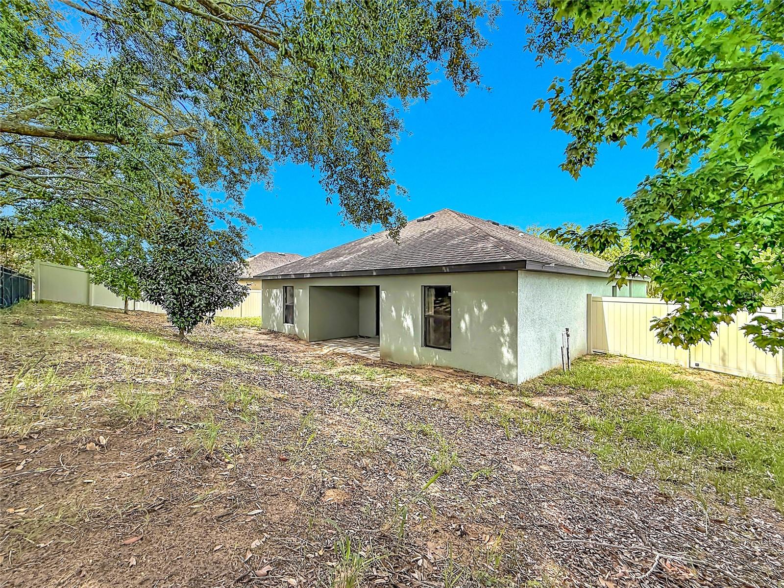 TAVARES GROVES AT BAYTREE PH 04 - Residential