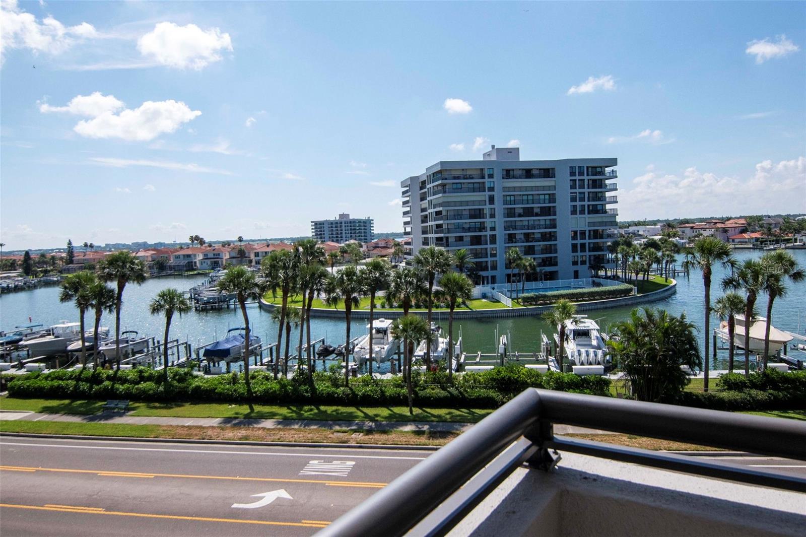DANS ISLAND ON SAND KEY CONDO - Residential