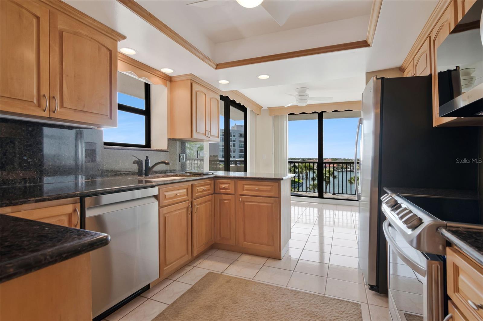 DANS ISLAND ON SAND KEY CONDO - Residential