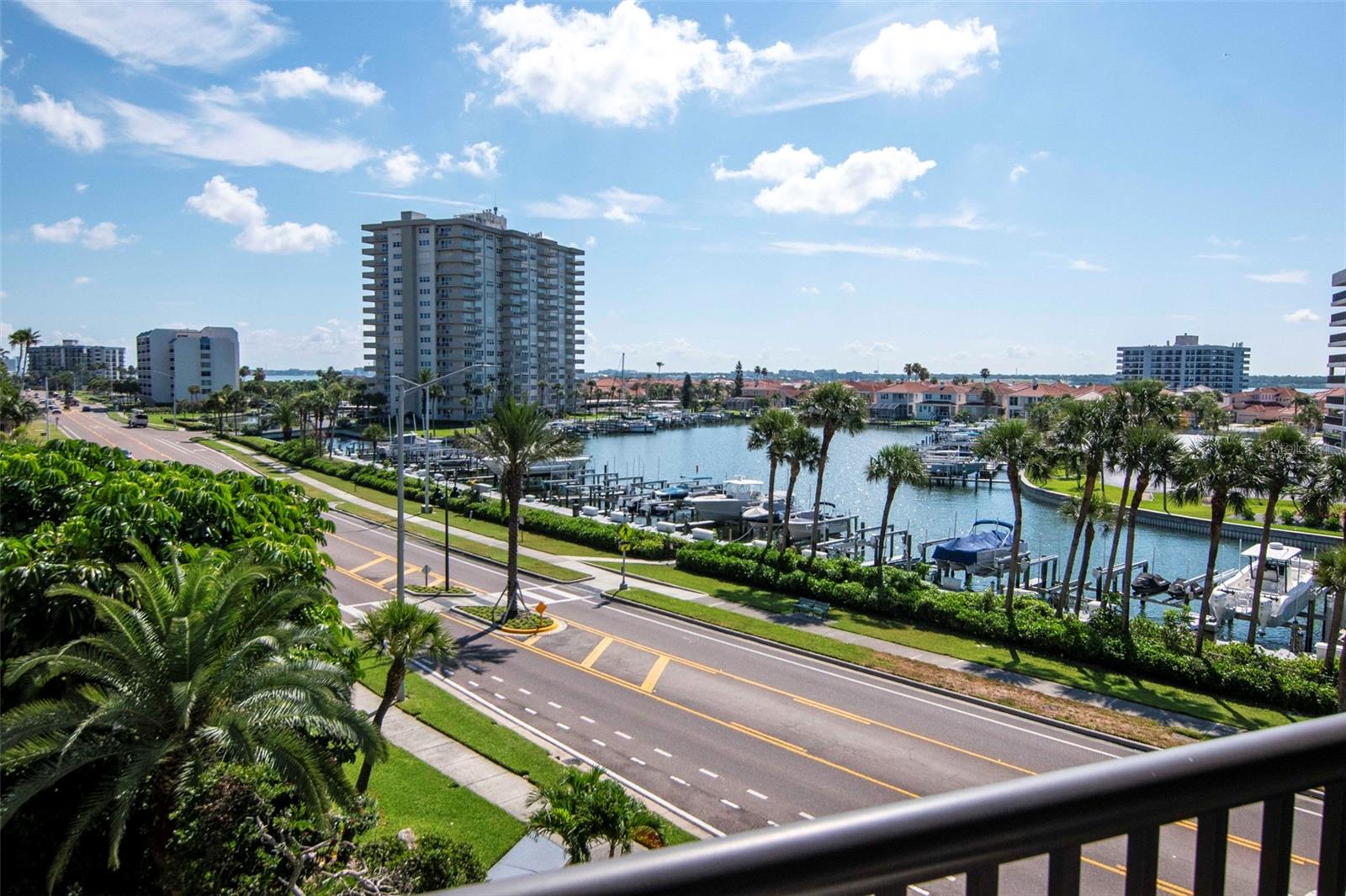 DANS ISLAND ON SAND KEY CONDO - Residential