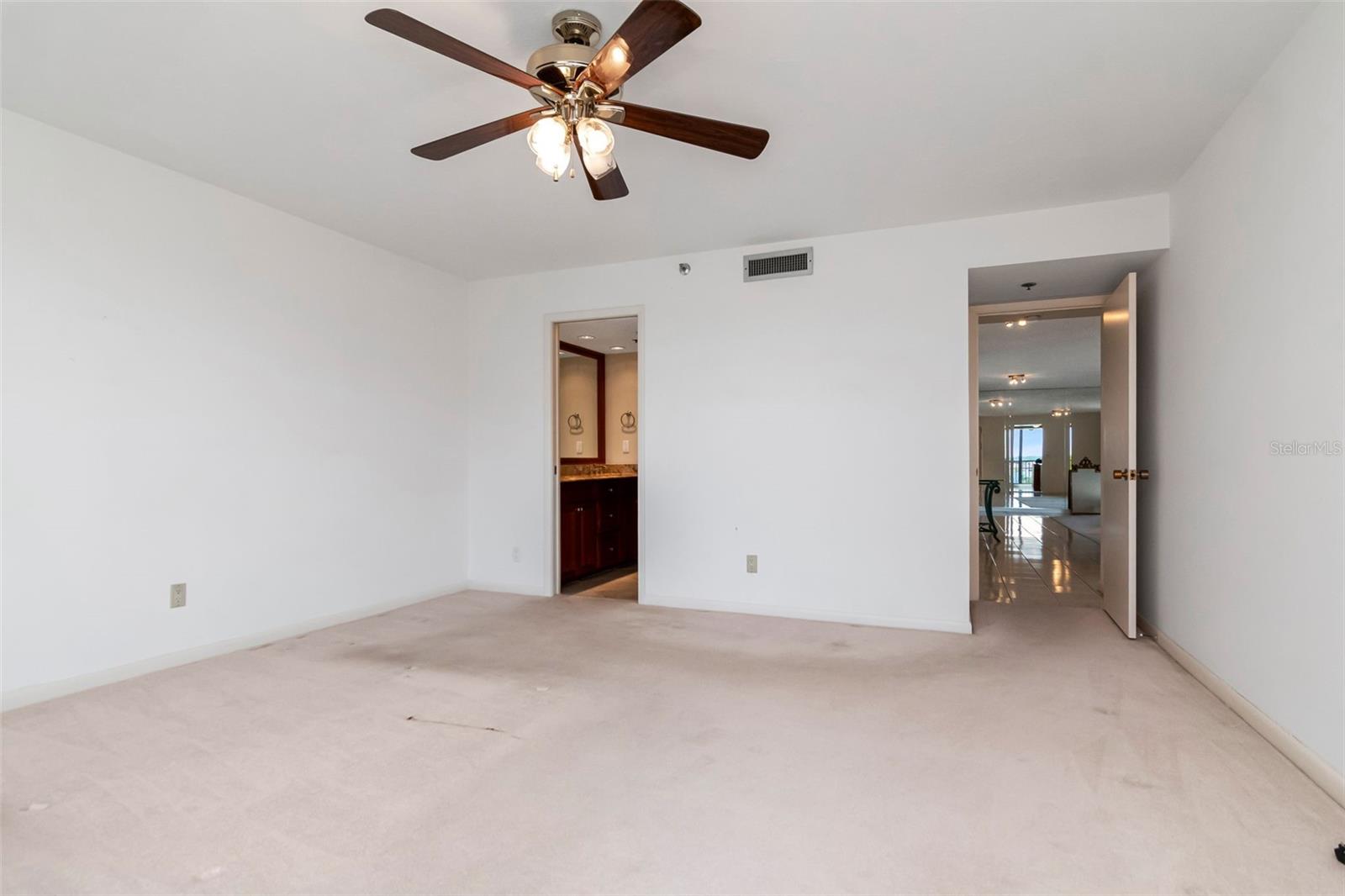 DANS ISLAND ON SAND KEY CONDO - Residential