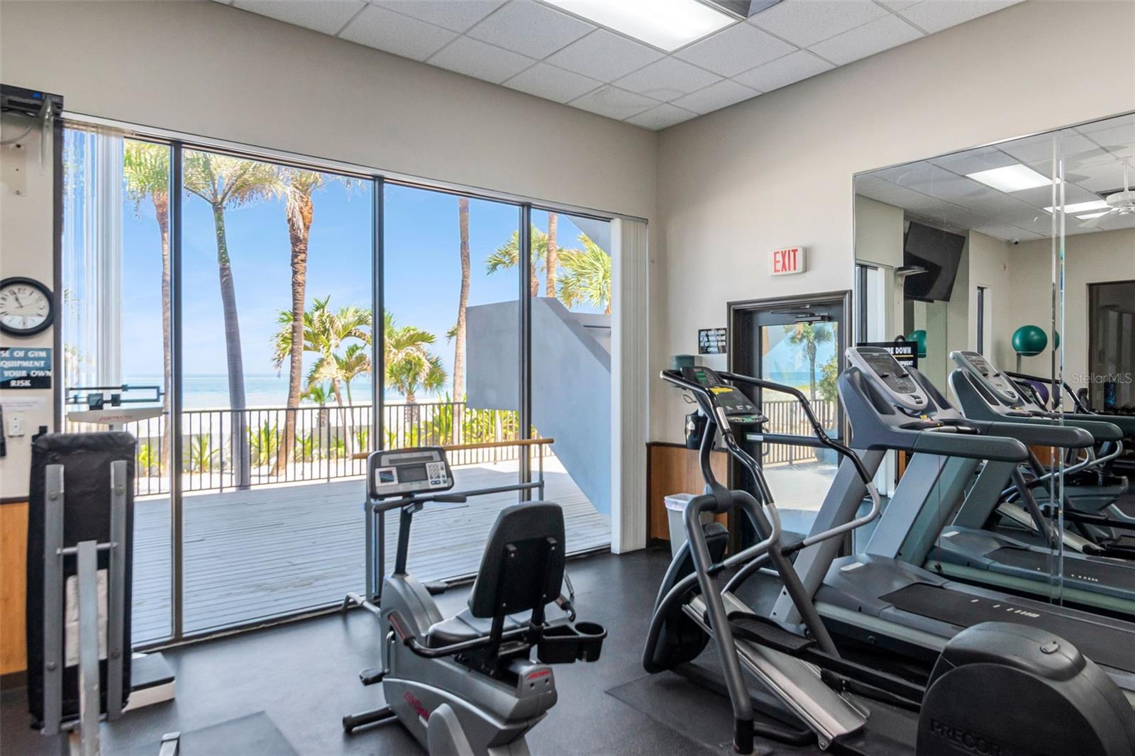DANS ISLAND ON SAND KEY CONDO - Residential