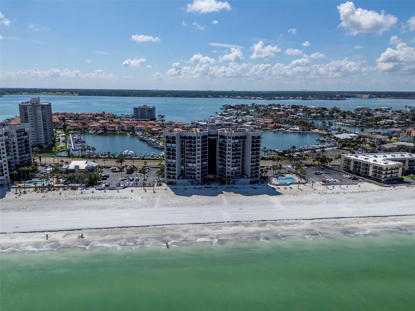 DANS ISLAND ON SAND KEY CONDO - Residential