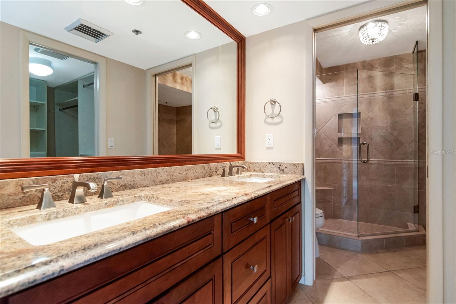 DANS ISLAND ON SAND KEY CONDO - Residential