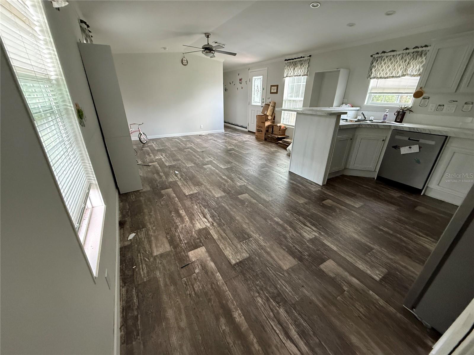 CRYSTAL ACRES ESTATES - Residential