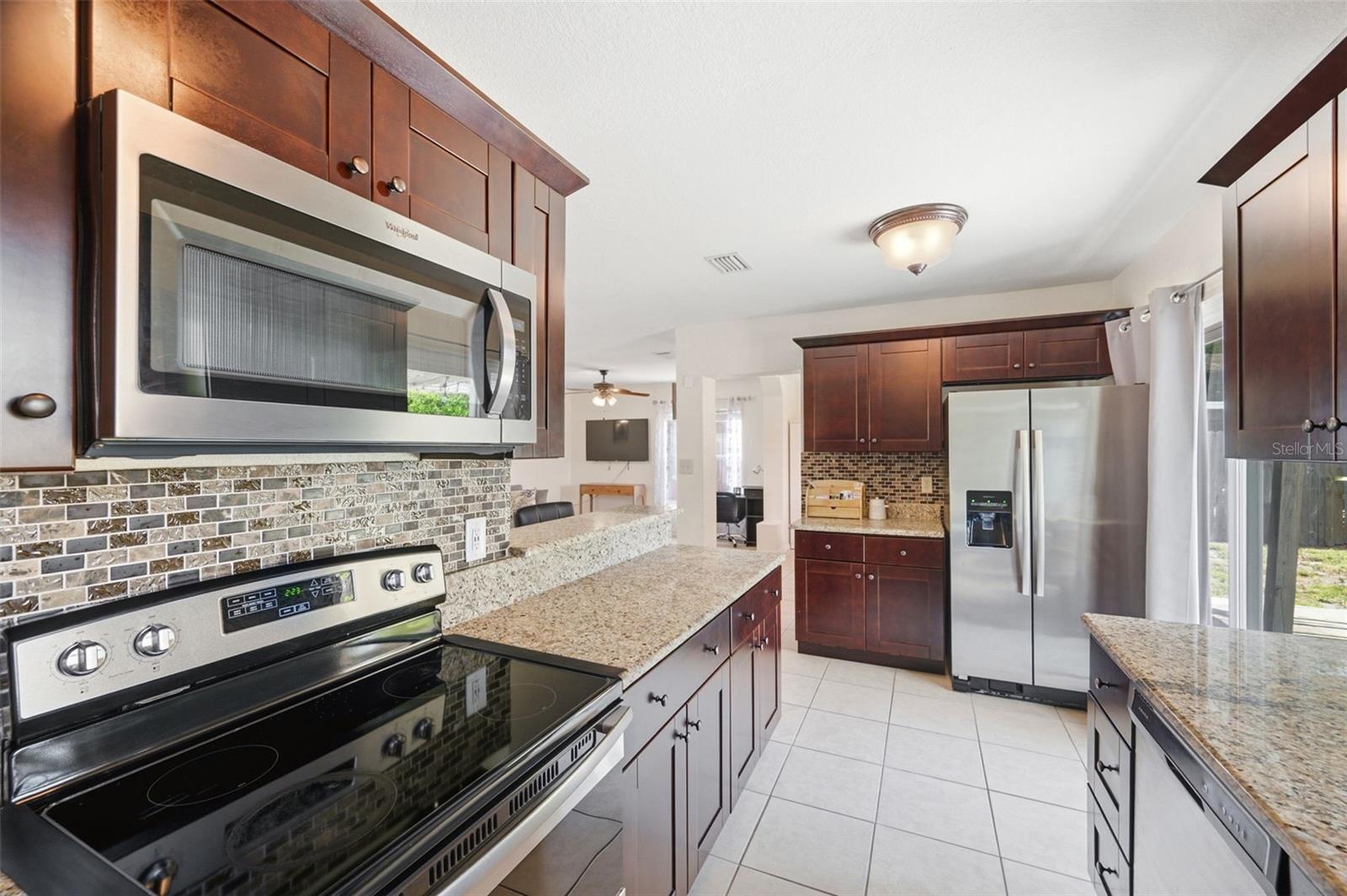 CROSS BAYOU ESTATES 4TH ADD - Residential