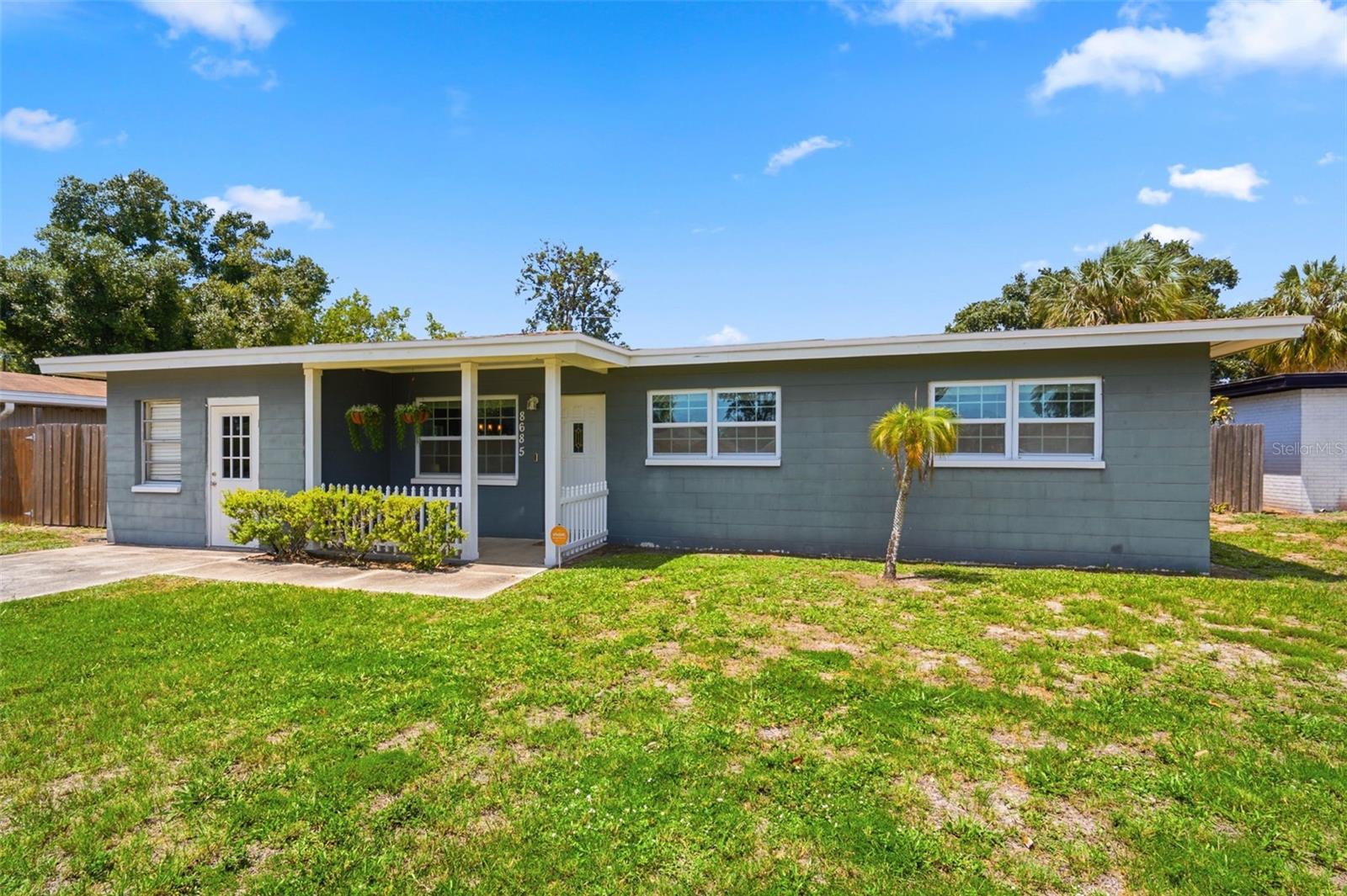 CROSS BAYOU ESTATES 4TH ADD - Residential
